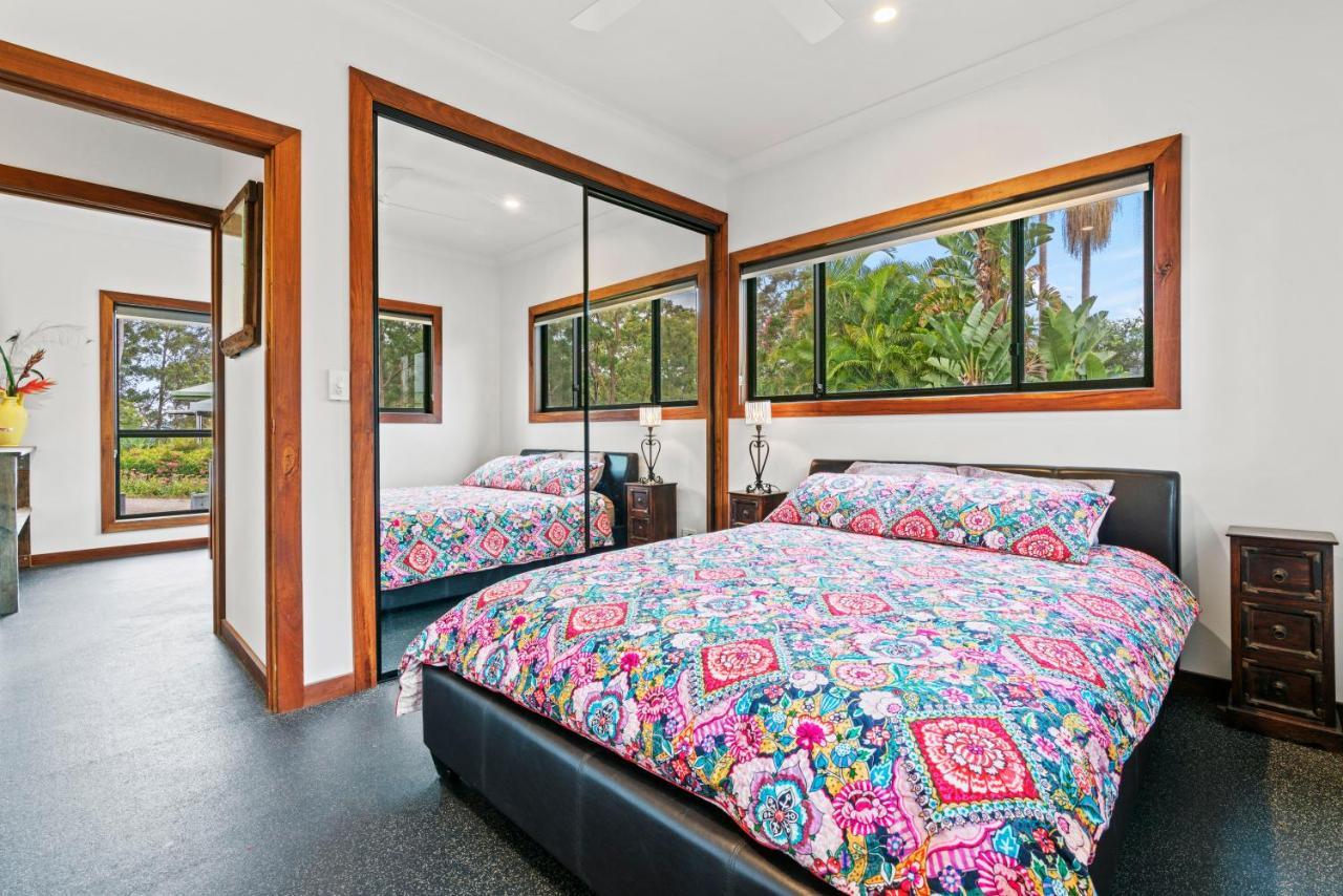 Lodge Gold Coast Tree