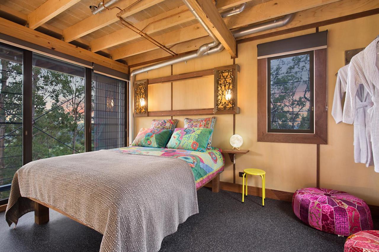 Lodge Gold Coast Tree Neranwood