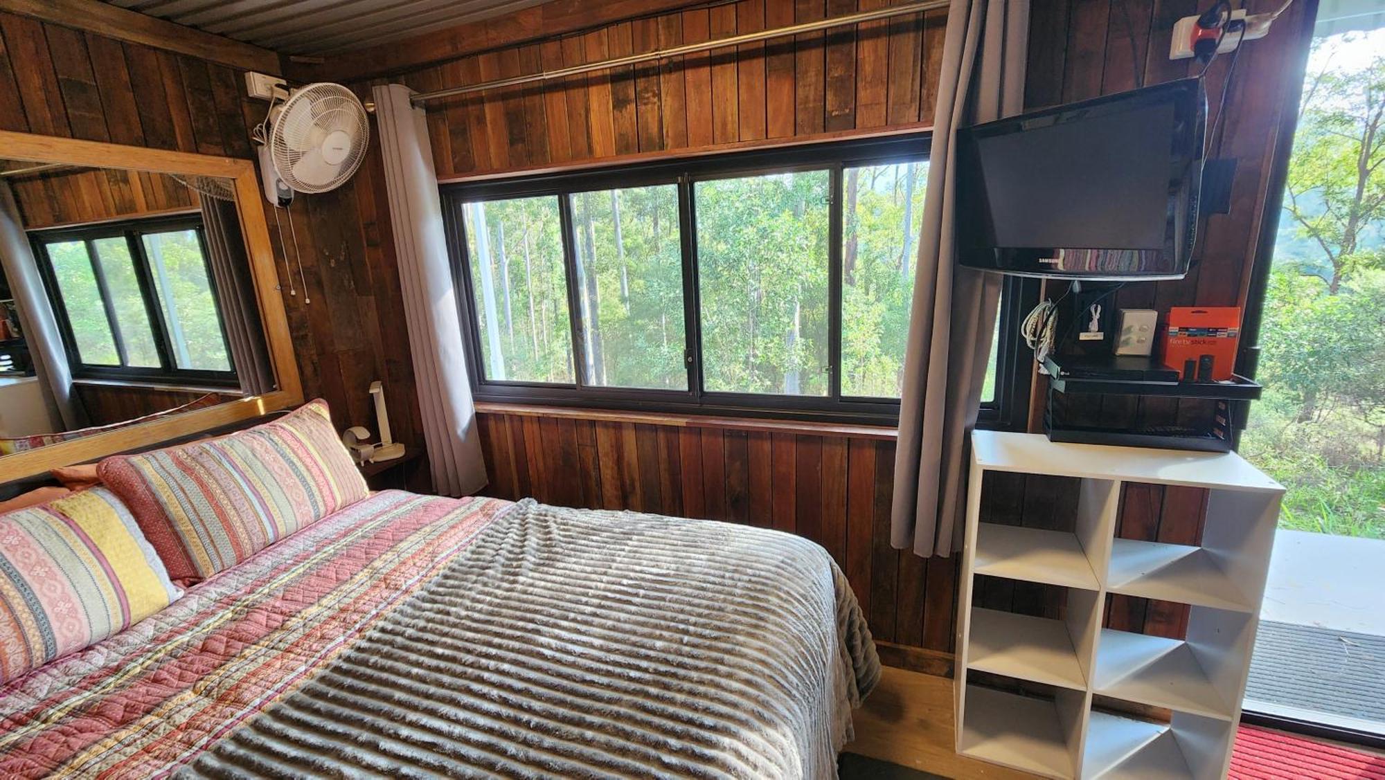 Lodge Gold Coast Tree *